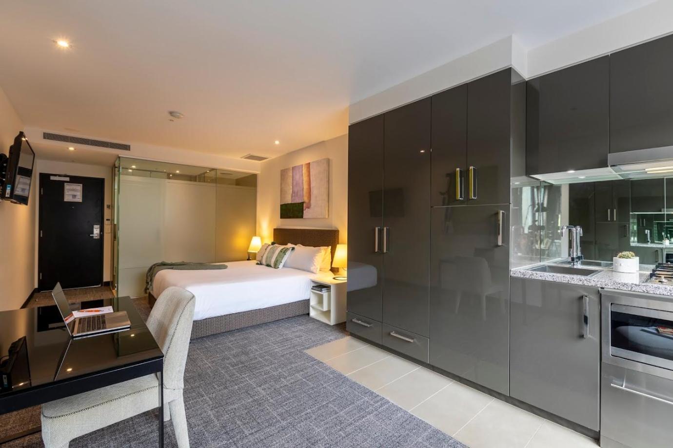 Corporate Living Aparthotel 4*