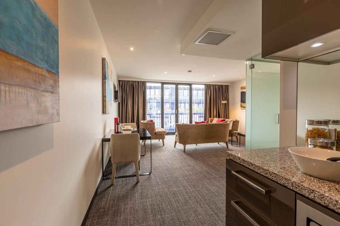 Corporate Living Aparthotel Hawthorn